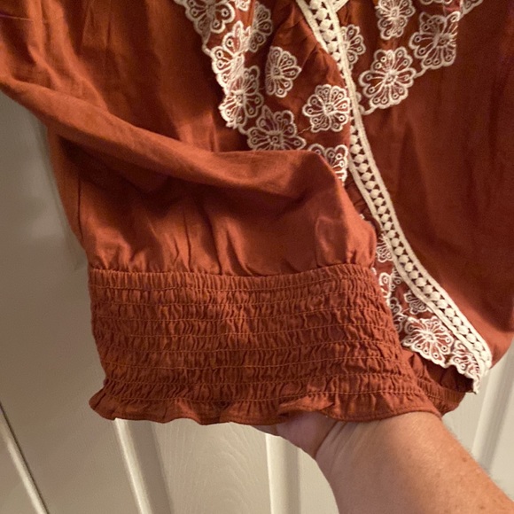 Broadway 38 Embroidered Ruffle Sleeveless Top Smocked Waist Dark Caramel Sz 2X - Picture 9 of 11